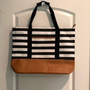 Tote (weekend bag)